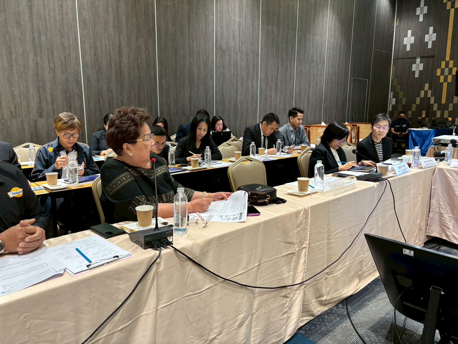 LINE_ALBUM_ร่างกรอบแผนฯ14นครพนม_260227_66